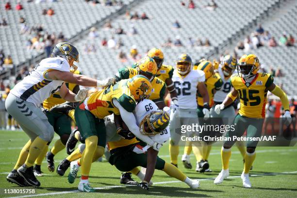 Terrell Watson of the San Diego Fleet scores a rushing touchdown against the Arizona Hotshots during the first half of the Alliance of American...