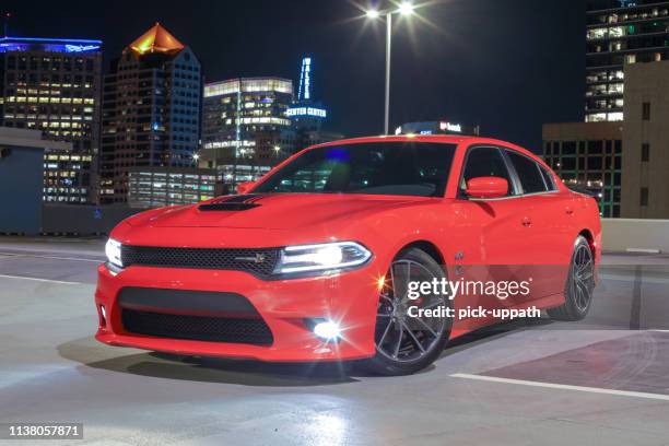 2019 dodge challenger - dodge challenger stock pictures, royalty-free photos & images