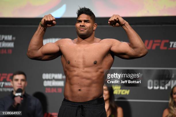 Alistair Overeem of The Netherlands poses on the scale during the UFC Fight Night weigh-in at Yubileyny Sports Palace on April 19, 2019 in Saint...