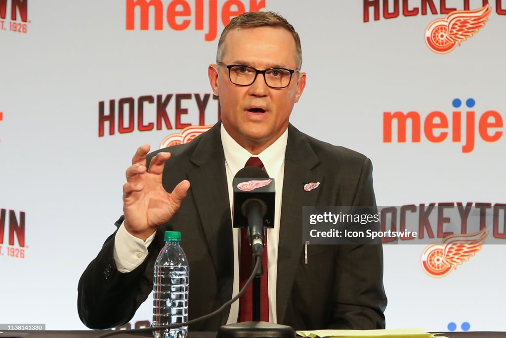 NHL: APR 19 Red Wings Introduce Steve Yzerman as New General Manager