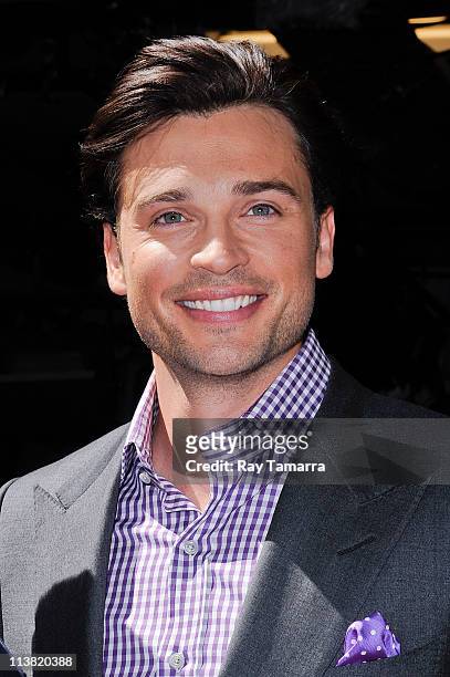 Actor Tom Welling leaves the "Live With Regis And Kelly" taping at the ABC Lincoln Center Studios on May 6, 2011 in New York City.