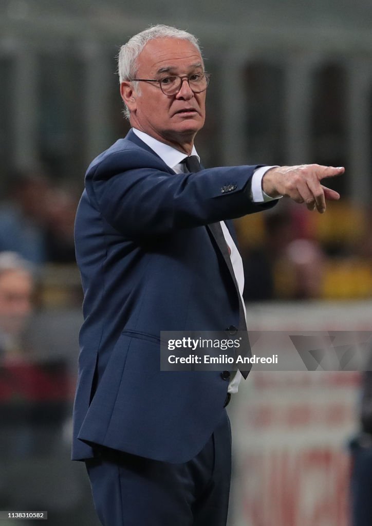 As Roma Coach AS Roma coach Claudio Ranieri issues instructions to his players ...