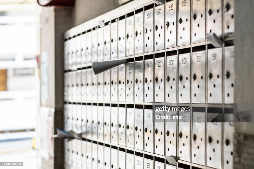 Metall-Mailbox in öffentlichen Wohnanlagen