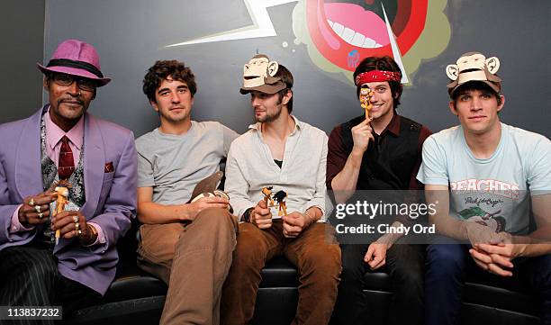 Larry Rathbone 101 Jackson Rathbone And Ben Graupner Photos & High Res Pictures ...