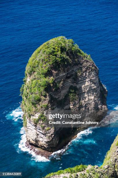 Hawaiian Rocks Stack Hawaii Rock Stack Photos and Premium High Res Pictures - Getty Images