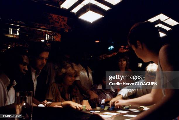 Table de jeu, jetons, casino de Sun City bantoustan indépendant du Bophuthatswana, Afrique du Sud.