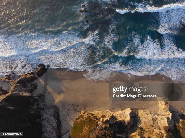 ビッグサーの海岸線カリフォルニア - カリフォルニア州 モントレー市 ストックフォトと画像