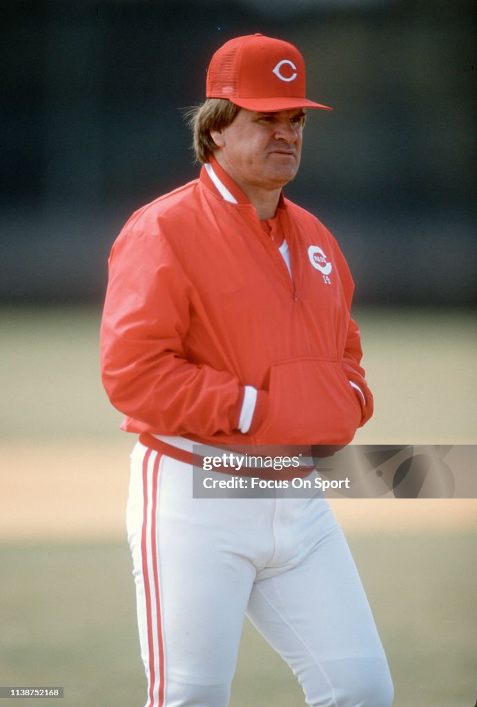 Red Roses Manager Manager Pete Rose of the Cincinnati Reds looks on during a Major ...
