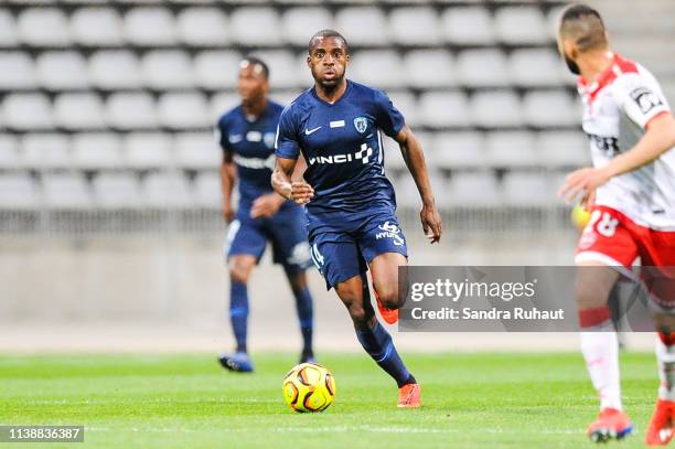 778 Paris Fc V Valenciennes Ligue 2 Photos and Premium High Res Pictures - Getty Images