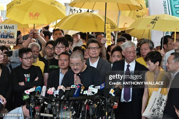 League of Social Democrats vice-chairman Raphael Wong, Chung Yiu-wa , Cheung Say-yin, former lawmaker Lee Wing-tat, Shiu Ka-chun , sociology...