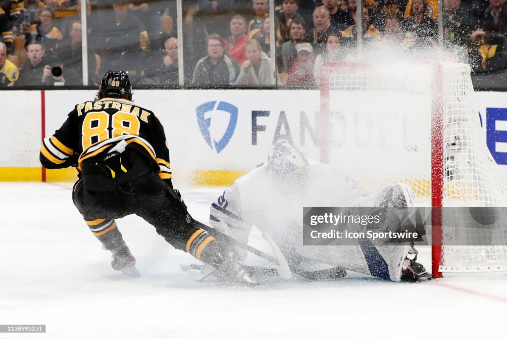 NHL: APR 23 Stanley Cup Playoffs First Round - Maple Leafs at Bruins