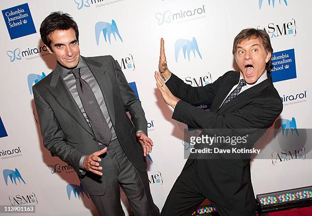 Magician David Copperfield & Dr. Mehmet Oz attend the 46th annual National Magazine Awards at 583 Park Avenue on May 9, 2011 in New York City.