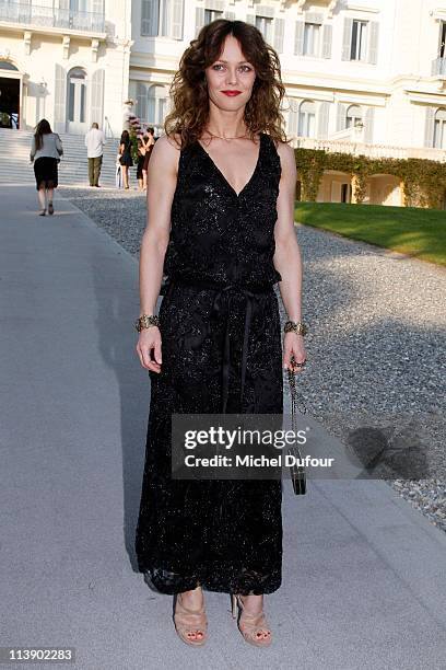 Vanessa Paradis attends the Chanel Collection Croisiere Show at Hotel du Cap on May 9, 2011 in Cap d'Antibes, France.