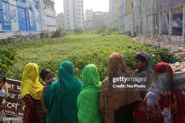 Savar Building 766 2013 Savar Building Collapse Stock Photos, High-Res Pictures, and ...