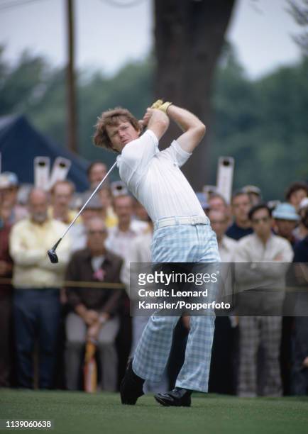 American golfer Tom Watson teeing off during the US Open Golf Championship at Winged Foot Golf Club in Mamaroneck, New York, circa June 1974. Watson...