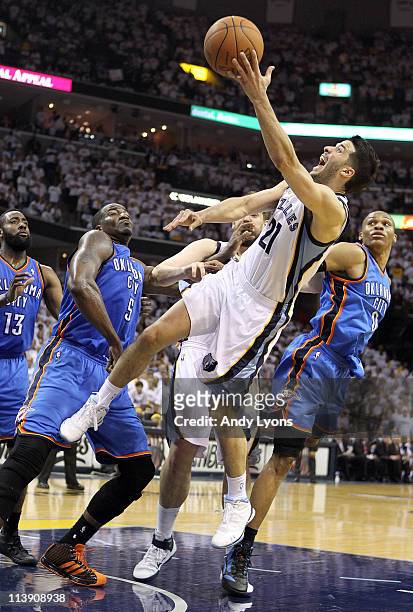 Greivis Vasquez of the Memphis Grizzlies shoots the ball during the game against the Oklahoma City Thunder in Game Four of the Western Conference...