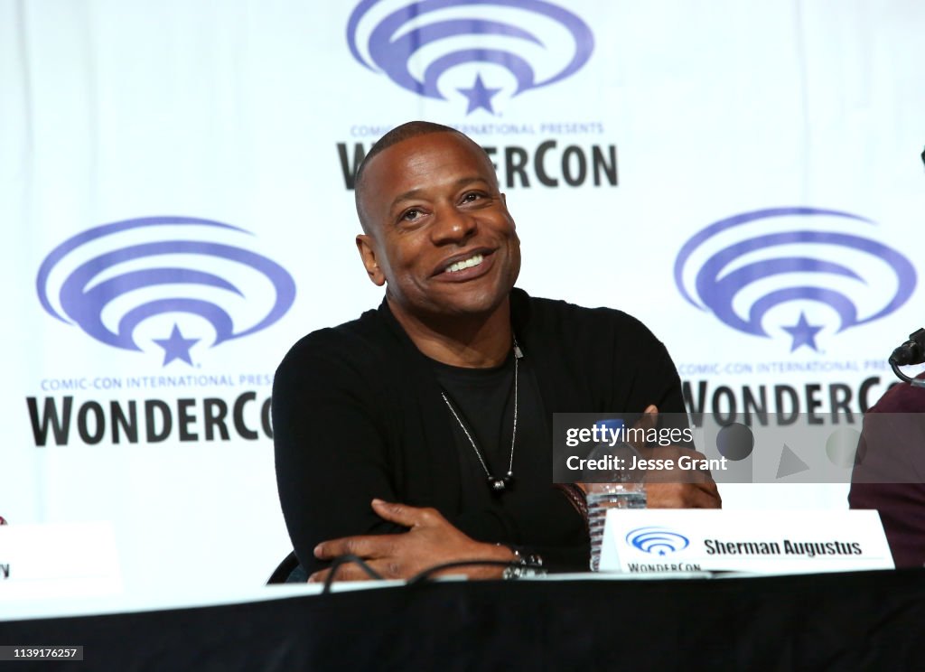 Wondercon "Into the Badlands" Screening and Panel