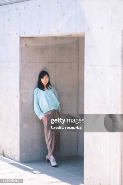390点のモデル 女性 日本人 全身のストックフォト Getty Images 390点のモデル 女性 日本人 全身のストックフォト Getty Images