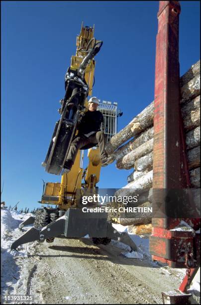 Loading Machine Operators Rally Ice Load Photos and Premium High Res Pictures - Getty Images