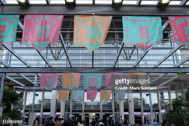 One At&T Center Stock-Fotos und Bilder - Getty Images