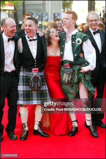 55th Cannes film festival: Stairs of "Sweet Sixteen" In Cannes, France On May 21, 2002-Martin Compston, Ken Loach, Anne-Marie Fulton, William Ruane .