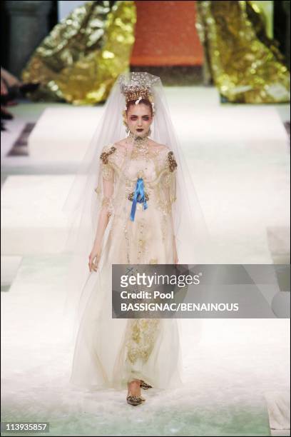 Christian Lacroix, Haute Couture Fall Winter 2005-2006 fashion Show in Paris, France On July 07, 2005-The Bride.