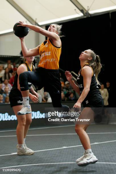 Bec Cole of Spectres iAthletic drives to the basket during 3 x 3 Pro Hustle on March 31, 2019 in Melbourne, Australia.