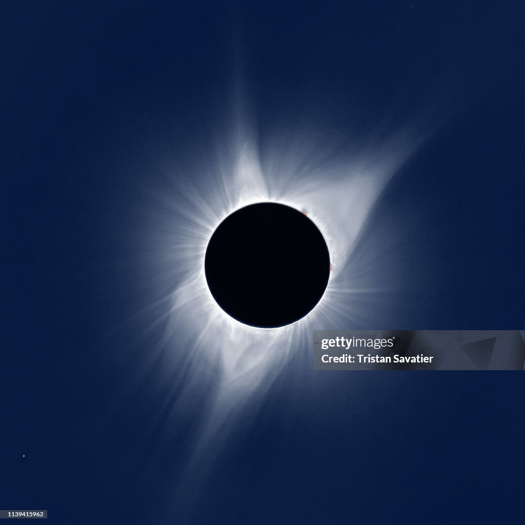Total Solar Eclipse and Sun Corona on Aug 21 2017