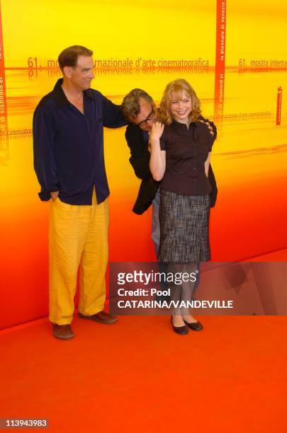 61st Venice Film Festival. Photo call of "Land of Plenty" In Venice, Italy On September 09, 2004-Michelle Williams, Wim Wenders, John Diehl.