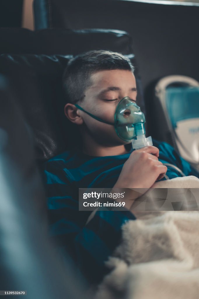 Inhalinng Inhalation High-Res Stock Photo - Getty Images