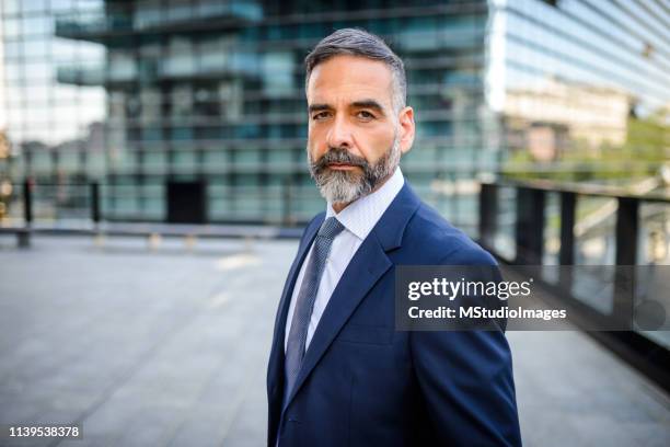 25 698点のスーツ 外国人 ネクタイ 紳士のストックフォト Getty Images 25 698点のスーツ 外国人 ネクタイ 紳士のストックフォト Getty Images