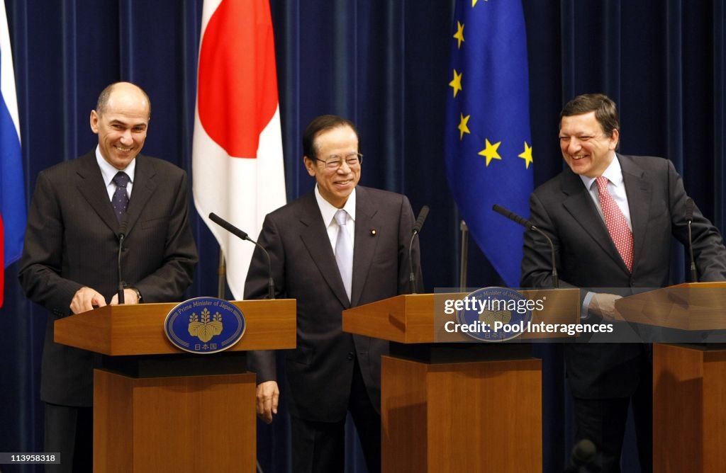 Jose Manuel Barroso, Janez Jansa and Yasuo Fukuda before the EU-Japan summit meeting at the premier's residence in Tokyo, Japan on April 23, 2008-