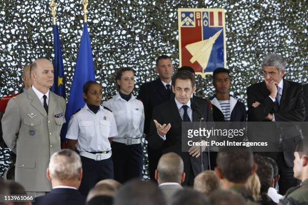 France's President Nicolas Sarkozy visits military airbase in Creil, France on June 17, 2008-France's President Nicolas Sarkozy with Defense Minister...