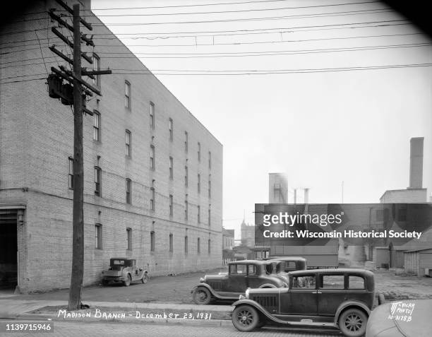 Kroger Grocery and Baking Co warehouse, 634 W Main St, view from W Main St, Milwaukee, Wisconsin, December 23, 1931.