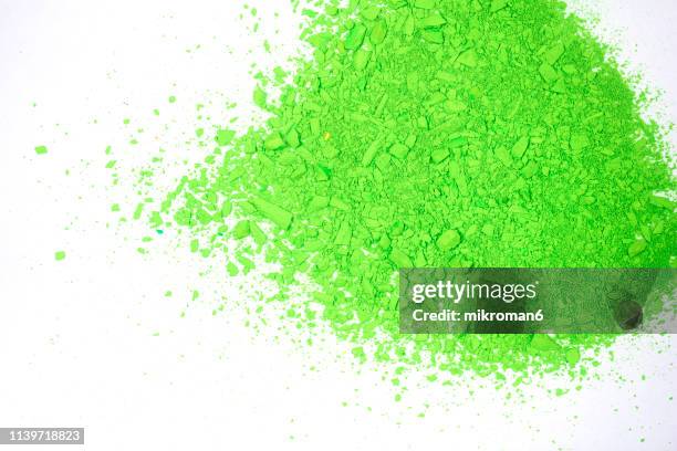 green pile of pigment powder - makeup pile stock pictures, royalty-free photos & images