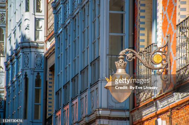 historic ornate apartment building calle del val - valladolid - valladolid spanish city stockfoto's en -beelden