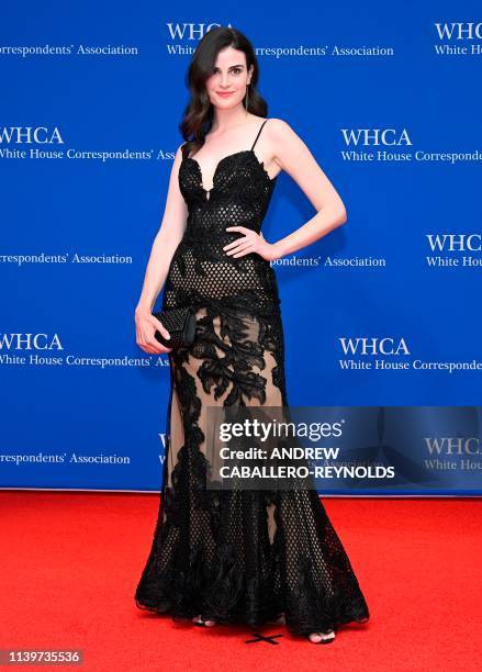 Canadian model Kelleth Cuthbert arrives on the red carpet during the White House Correspondents' Dinner in Washington, DC on April 27, 2019.