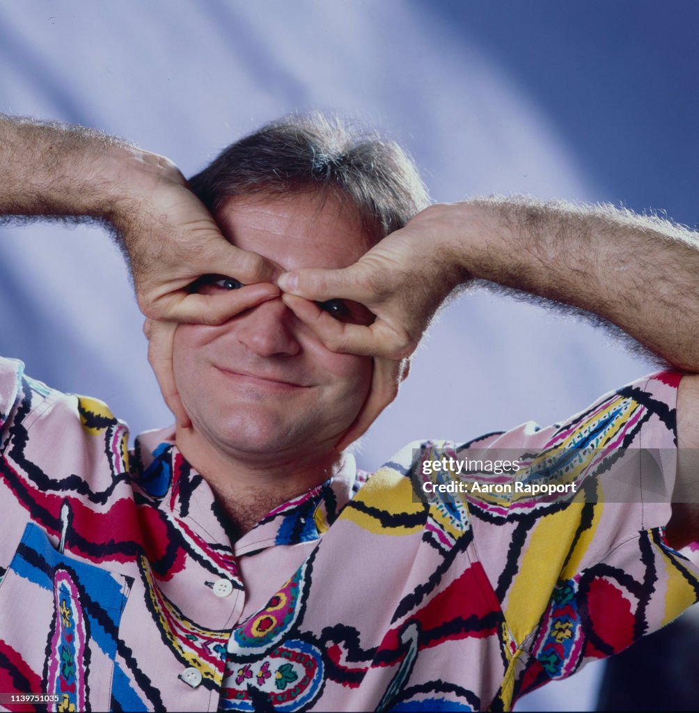 Antor Robi Actor Robin Williams poses for a portrait circa 1986 in Los Angeles ...