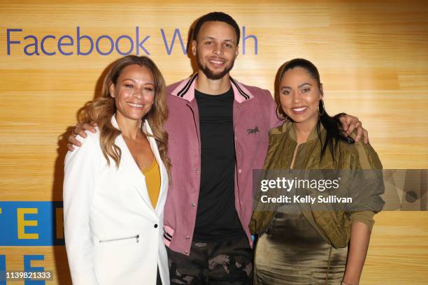 Sonya Curry, Stephen Curry, and Ayesha Curry pose for a photo on the red carpet at 16th Street Station on April 1, 2019 in Oakland, California.