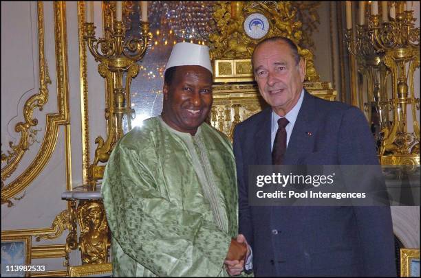 Alpha Oumar Konare meets with president Chrirac in Paris, France On October 26, 2005 -French President Jacques Chirac poses with African Union...