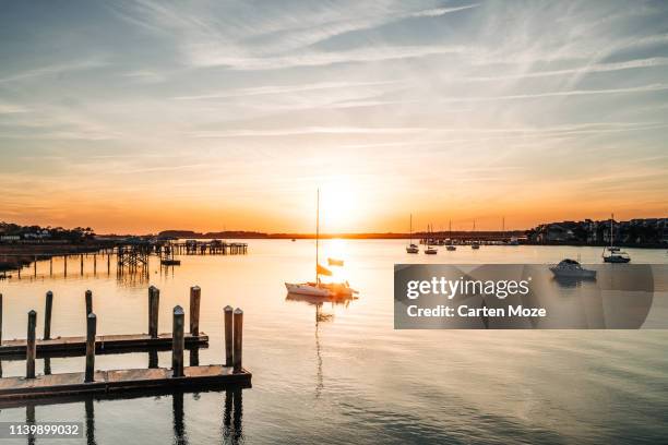 sunset in charleston - charleston south carolina stock-fotos und bilder