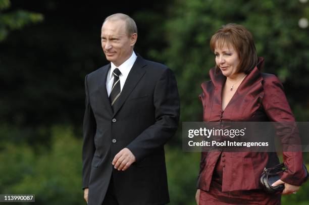 Arrival of the for the G8 heads of state and government and their partners at the Hohen-Luckow Castle for a Reception and informal dinner in...