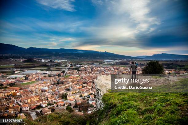 paisaje en españa - observation point fotografías e imágenes de stock