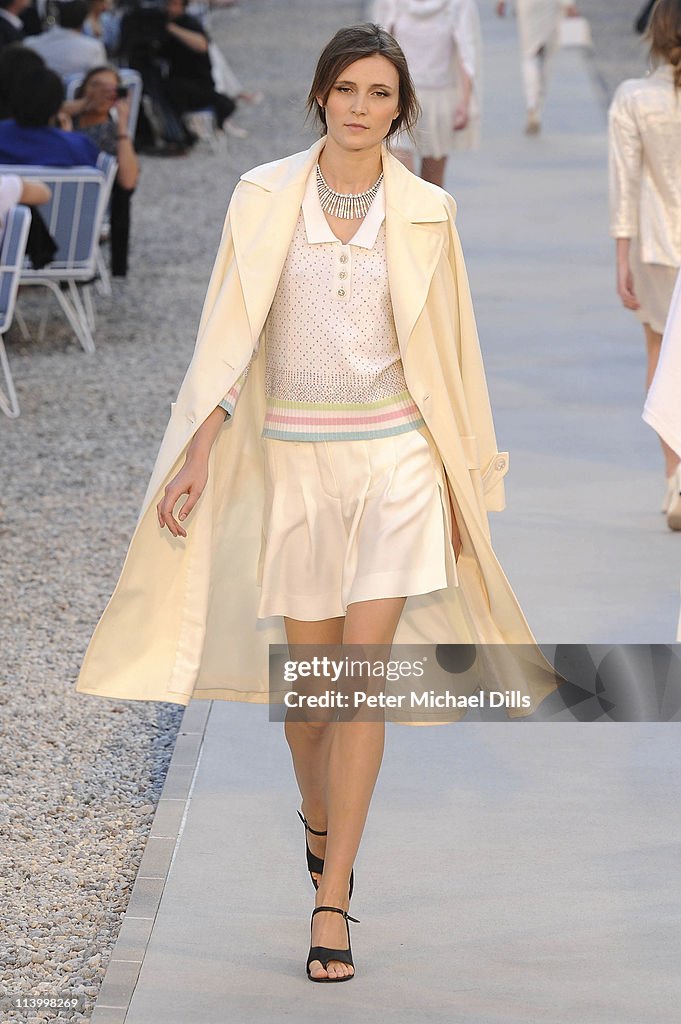 Chanel - 'Collection Croisiere Show 2011-12' Show