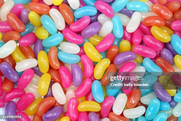 sweets candy jelly beans - bala de mascar - fotografias e filmes do acervo