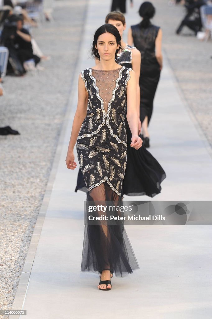 Chanel - 'Collection Croisiere Show 2011-12' Show