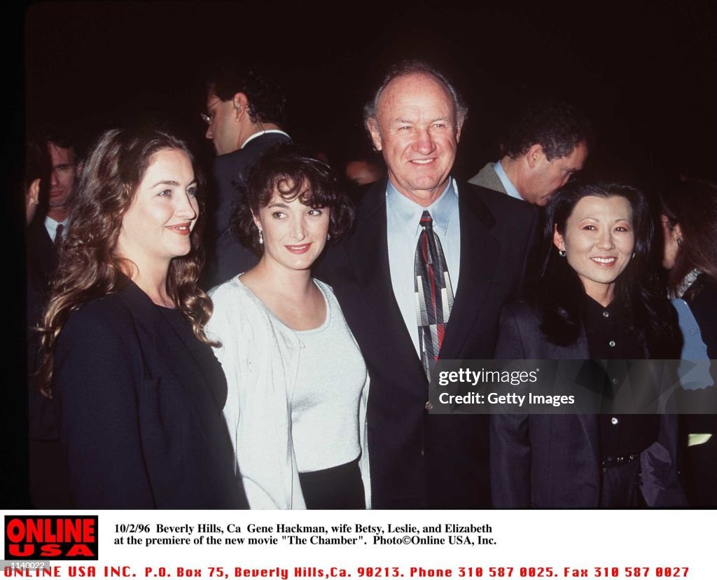 10/2/96 Beverly Hills, CA Gene Hackman, wife Betsy, Leslie, and Elizabeth at the premiere of his new