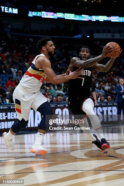 Shumpert Rockets Iman Shumpert of the Houston Rockets dribbles the ball past Jahlil ...