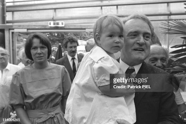 Johannes Rau, State Premier Of North Rhine-Westphalia In Cologne, Germany In June, 1985-Johannes Rau With Wife Christina And Daughter Anna ** Nb...