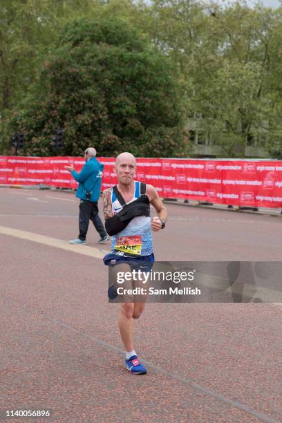 Derek Rae Runner Derek Rae Photos and Premium High Res Pictures - Getty Images